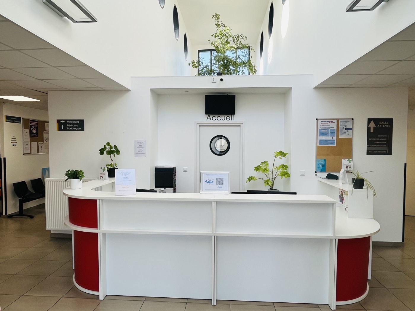 Banque d'accueil de la Maison de Santé Pluriprofessionnelle de Blériot-Plage